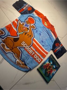 Duo! Scooby doo DVD Movie and Kids' Blue & Orange Basketball Graphic Shirt Duo